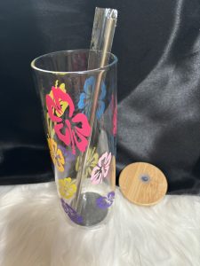 20 ounce clear glass Tumbler Random designs