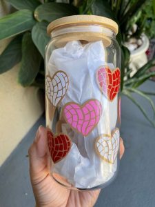 16 ounce glass can with bamboo lid and straw